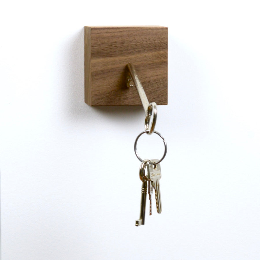 TRAKTOR | magnetic Walnut